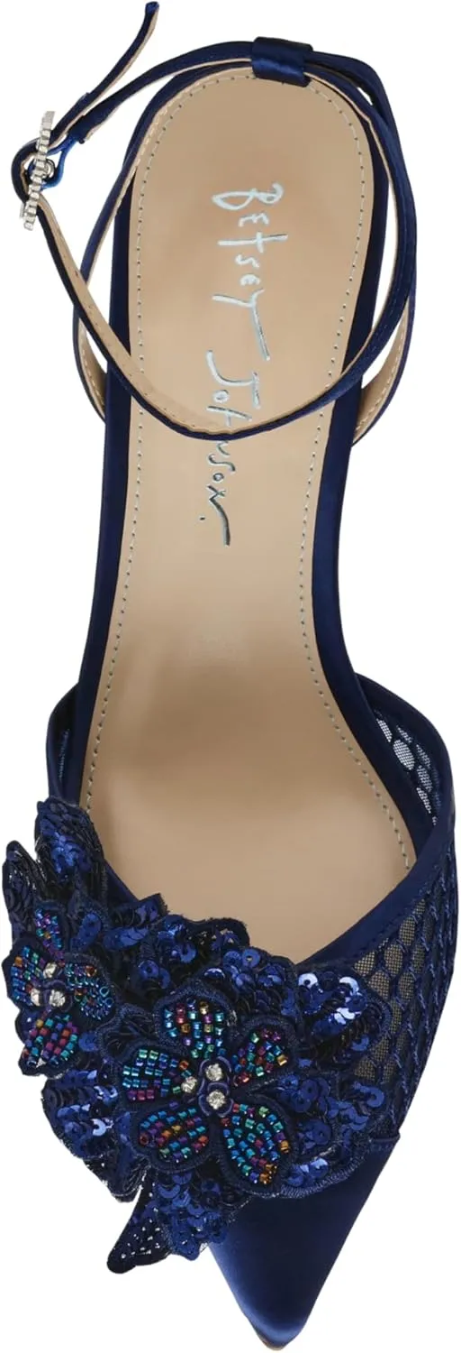 Betsey Johnson Women's Susie Pump