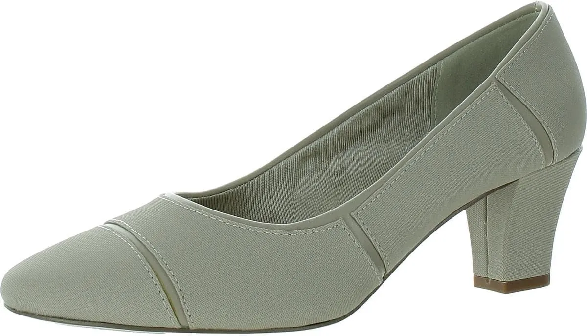 Easy Street Women's Datia Pump