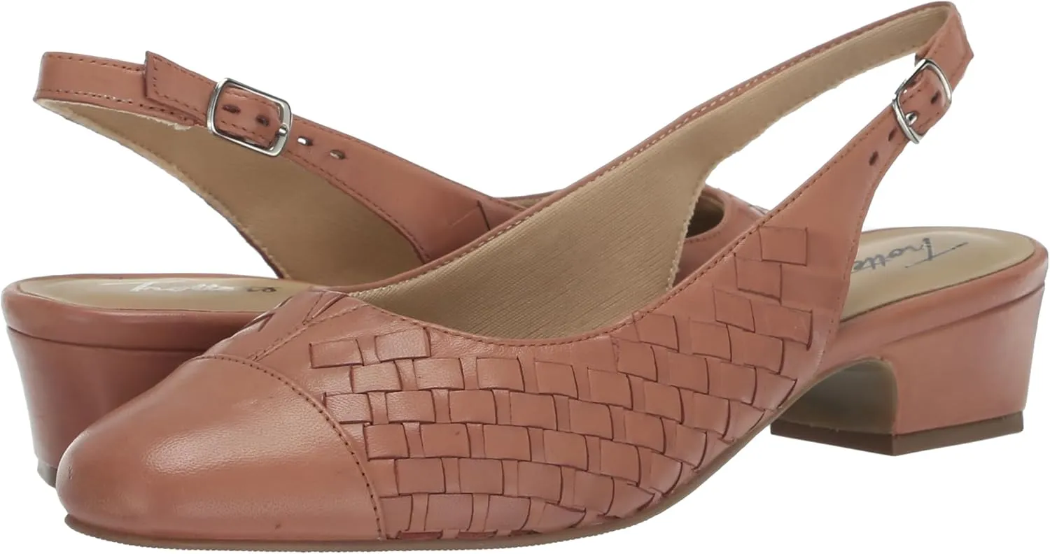 Trotters Women's DEA Woven Pump